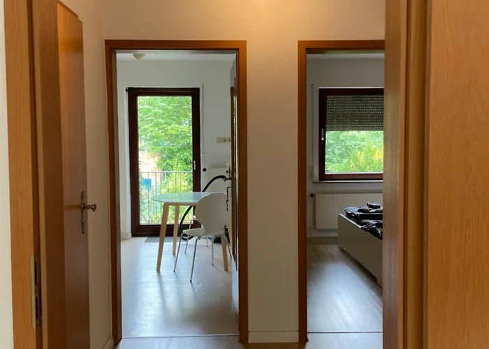 Apartment Mit Garten & Parkplaetzen