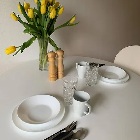 Apartment Mit Garten & Parkplaetzen Bremen